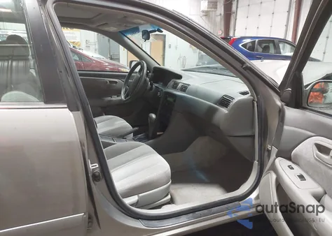 2000 Toyota Camry Le V6 from USA, damaged, VIN 4T1BF22K9YU111471